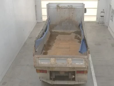 Isuzu TRUCK