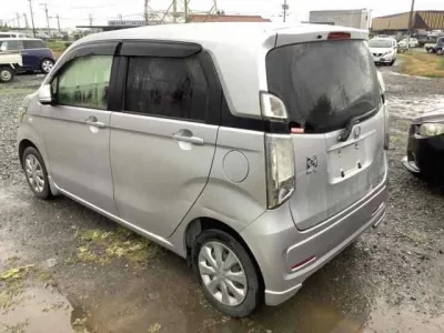 Honda N WGN