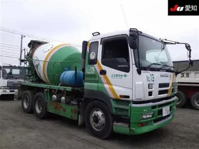 Isuzu GIGA