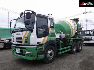 Isuzu GIGA
