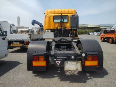 Isuzu GIGA