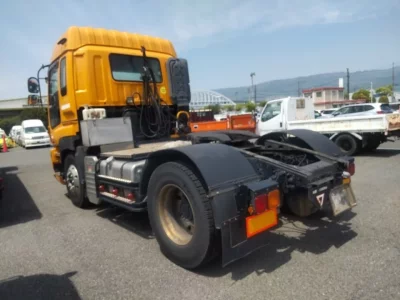 Isuzu GIGA