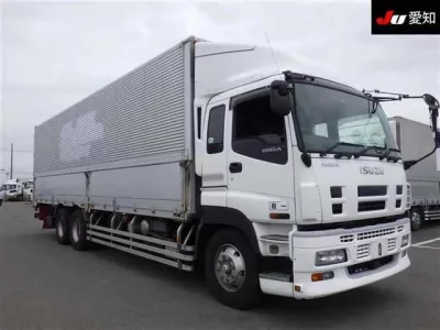 Isuzu GIGA