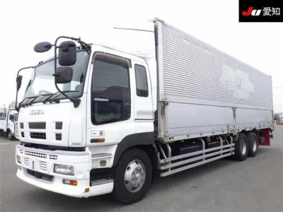 Isuzu GIGA