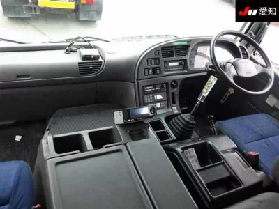 Isuzu GIGA
