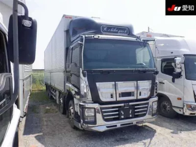 Isuzu GIGA