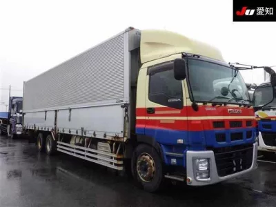 Isuzu GIGA