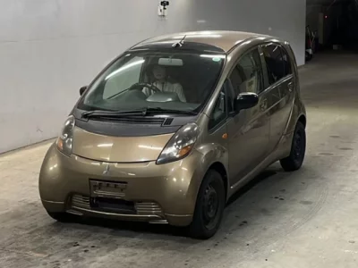 Mitsubishi I