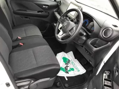 Mitsubishi EK X