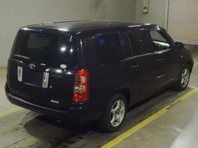 Toyota SUCCEED