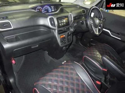 Mitsubishi DELICA D2