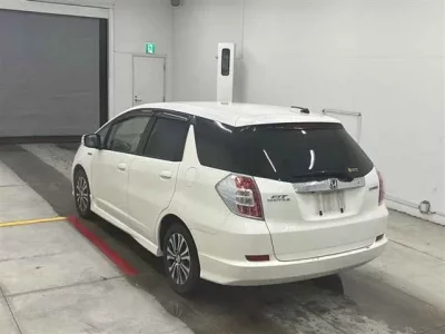 Honda FIT SHUTTLE