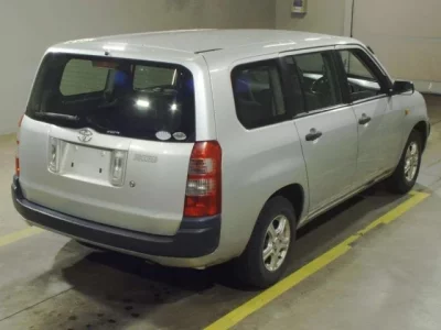 Toyota SUCCEED