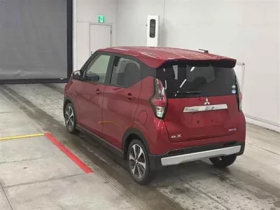Mitsubishi EK X