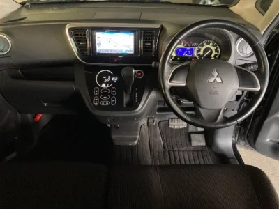 Mitsubishi EK SPACE
