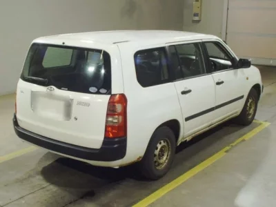 Toyota SUCCEED