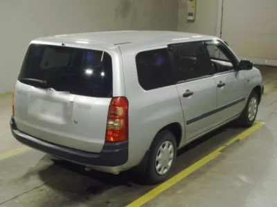 Toyota SUCCEED