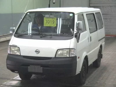 Nissan VANETTE VAN