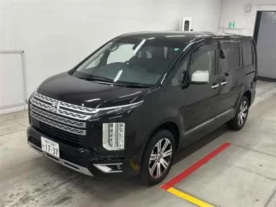 Mitsubishi DELICA D5