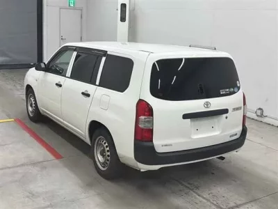 Toyota SUCCEED
