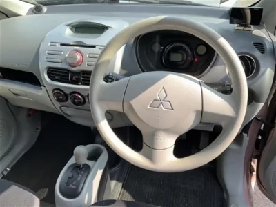 Mitsubishi I