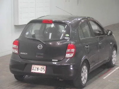 Nissan MARCH