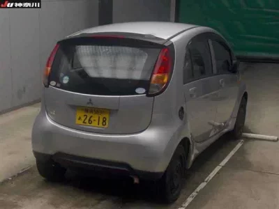 Mitsubishi I
