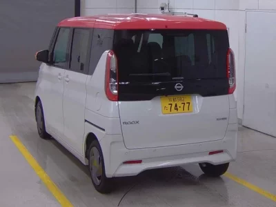 Nissan ROOX