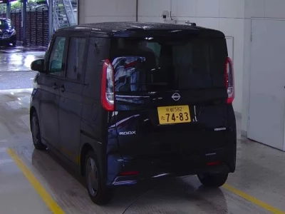 Nissan ROOX