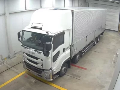 Isuzu TRUCK