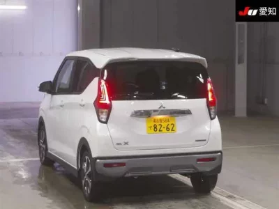 Mitsubishi EK X