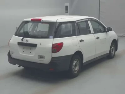 Nissan AD