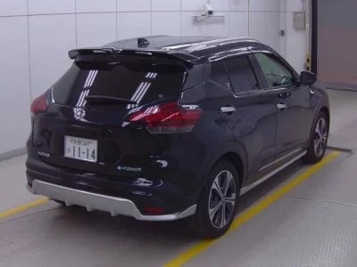 Nissan KIX