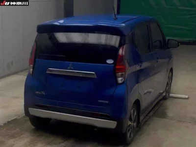 Mitsubishi EK X
