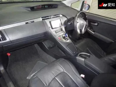 Toyota PRIUS PHV