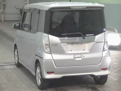 Mitsubishi EK SPACE