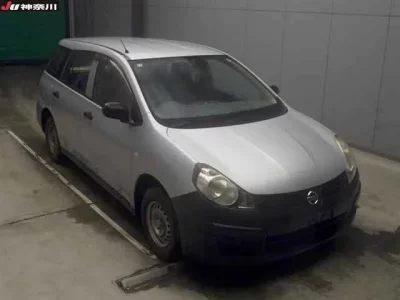 Nissan AD