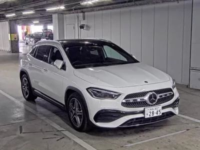 Mercedes-Benz GLA CLASS