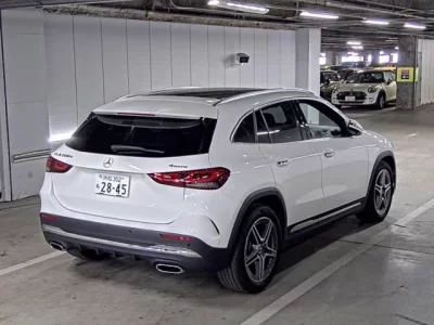 Mercedes-Benz GLA CLASS