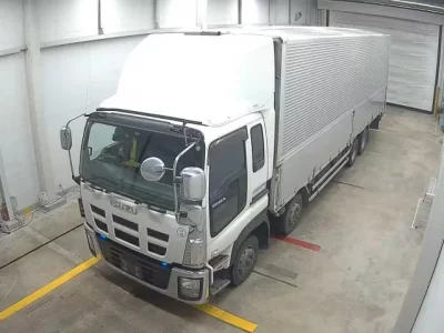 Isuzu TRUCK