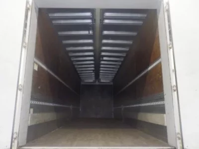 Isuzu TRUCK