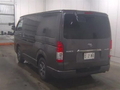 Toyota HIACE VAN