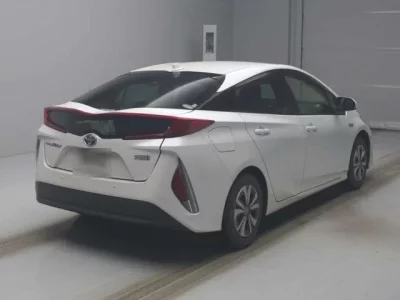 Toyota PRIUS PHV
