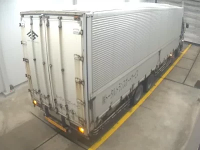 Isuzu TRUCK
