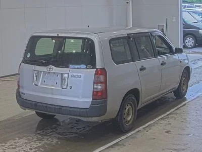 Toyota SUCCEED