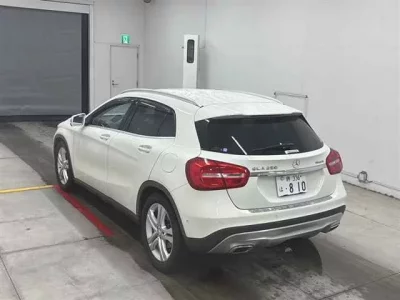 Mercedes-Benz GLA CLASS