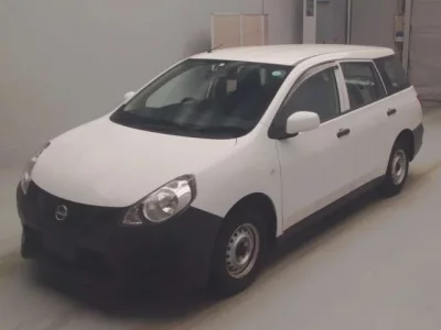 Nissan AD