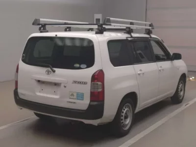 Toyota SUCCEED