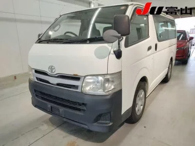 Toyota REGIUS ACE VAN