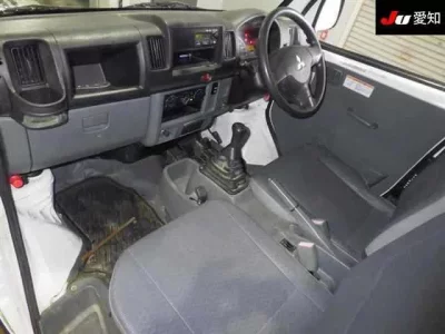Mitsubishi MINICAB TRUCK